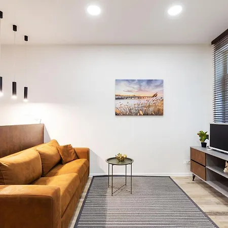 Cosy By Reside Baltic Апартаменти Вільнюс