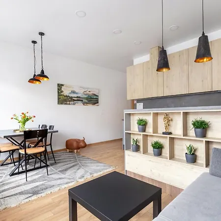 Cosy By Reside Baltic Апартаменти Вільнюс