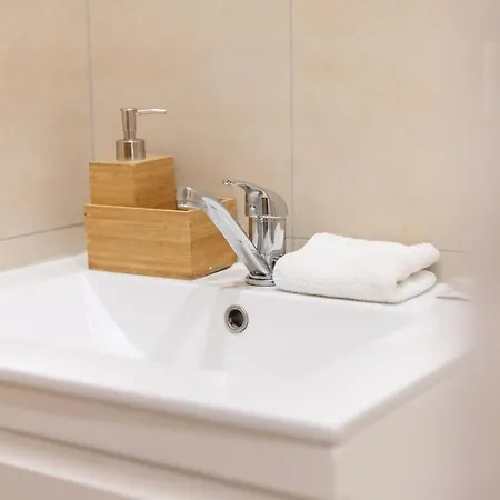 Cosy By Reside Baltic Апартаменти Вільнюс