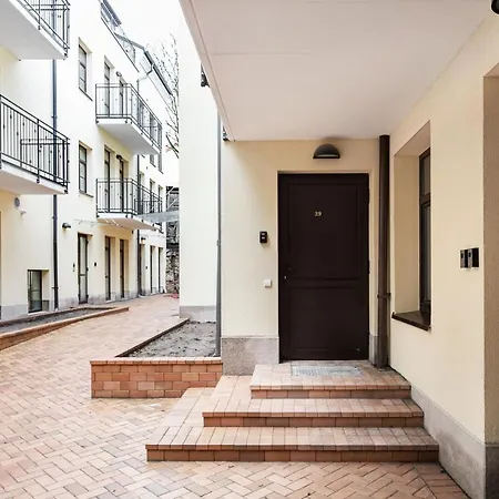 Cosy By Reside Baltic Апартаменти Вільнюс